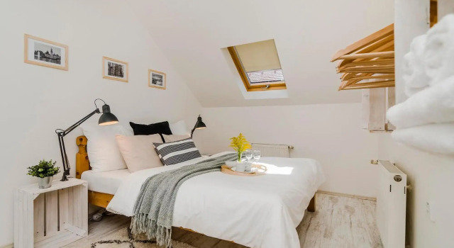 APTs in OLD TOWN PRAGUE by Michal&Friends
