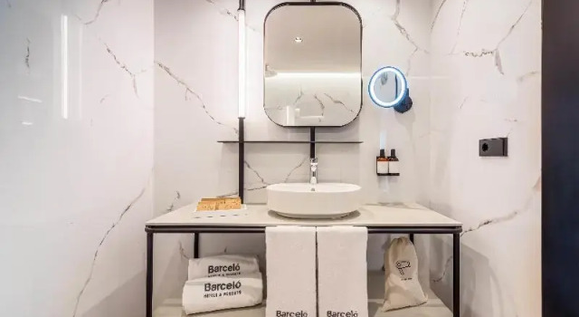 Двухместный номер Deluxe Barcelo Valladolid