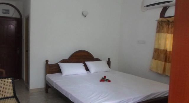 Raveena Home stay kumarakanda