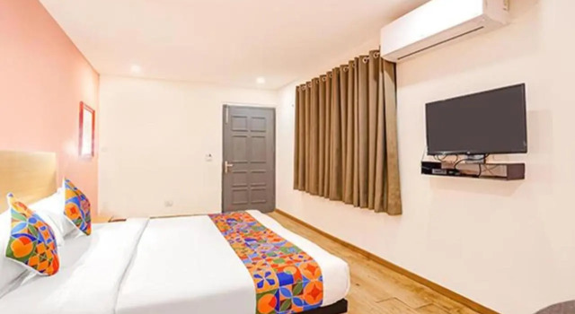 Townhouse Hotel Royal Adress Nearest Parthala Chowk, Забронировать Отель Отели Индирапурам 3 звезды, 3*