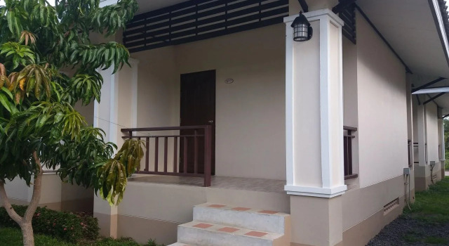Samsiri Resort Korat by OYO Rooms, Varaa Lomakeskus Hotellit North-Eastern Thailand pysäköinnillä, Pysäköinti