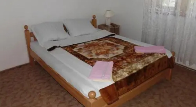 Guest House Krga, Забронировать Гостевой дом Гостевые дома Кореница, Гостевой дом