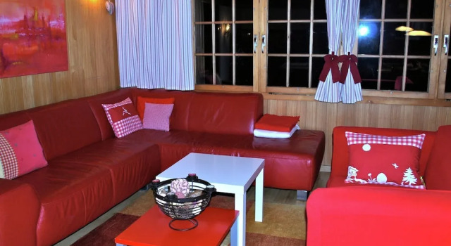 Mountain Chalet With Garden & Parking in Grindelwald, Prenota Chalet Grindelwald 