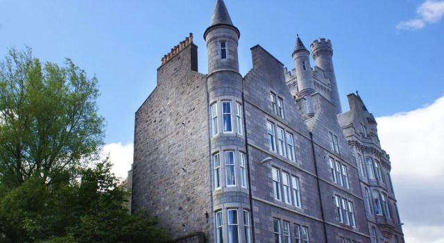The Hansen Residence - The Citadel