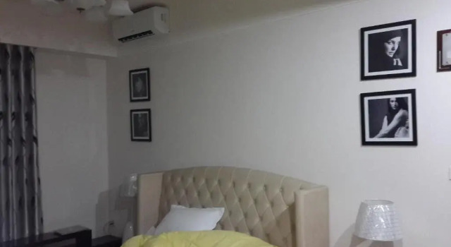 Honeymoon Hotel