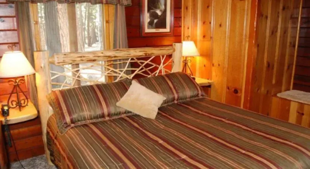 RedAwning Cabin #79 Half Dome, Забронировать Апартаменты/квартира Апартаменты Вавона, Апартаменты/квартира