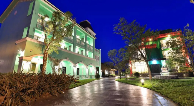 Camera Standard Green Resort