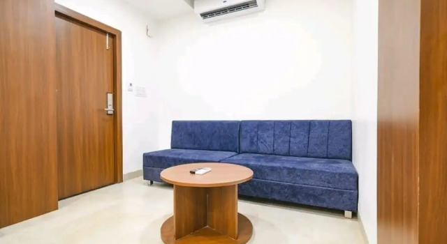 Номер Executive The Avinya Hotel