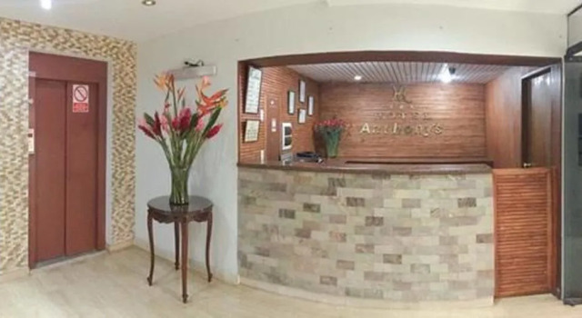 Hotel Anthony's