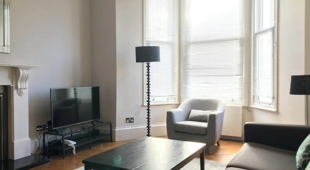 6 Ongar Road By Flying Butler