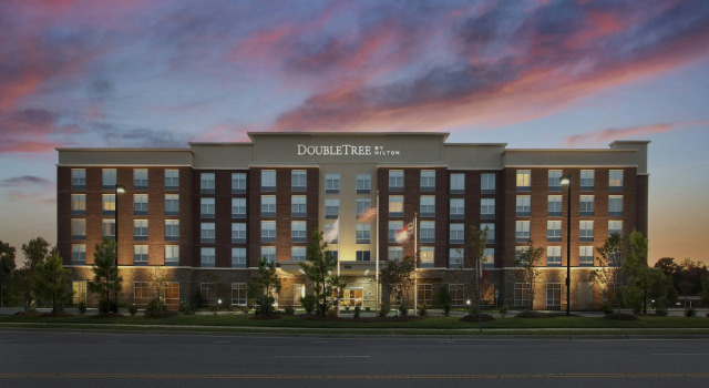 DoubleTree by Hilton Raleigh - Cary
