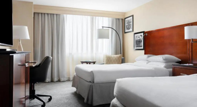 Четырёхместный номер Standard Buffalo Marriott Niagara