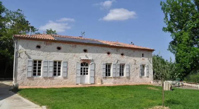 Domaine Équestre d' Ilohé, Reserva ahora Hotel Saint-Romain-le-Noble Francia
