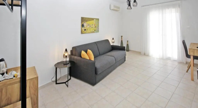 Aqua Marine, Book Hotel Neos Marmaras 
