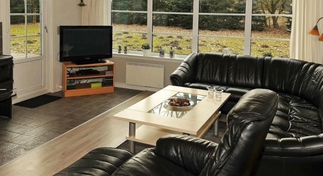 Simplistic Holiday Home in Oksbøl With Sauna, Rezerwuj Dom wakacyjny Oksbol Syddanmark