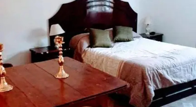 Metepec suites, Rezerwuj Hotel Hotele w Toluca z parkingiem, Parking