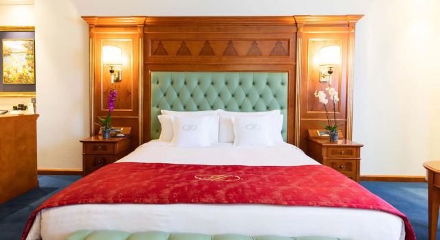 Полулюкс Swiss Diamond Hotel Prishtina