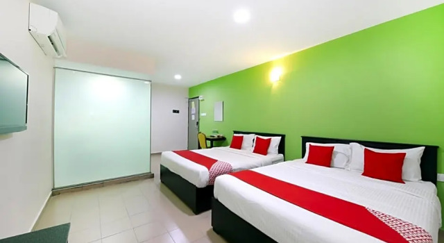 Люкс OYO 816 Hotel De Kiara