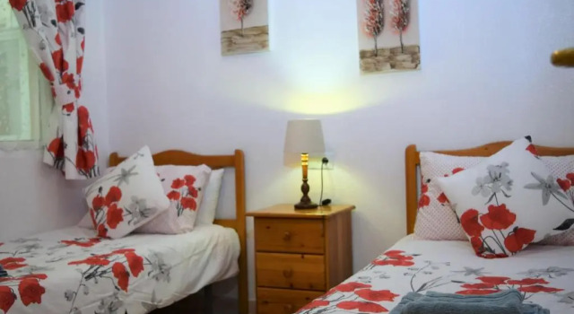 Апартаменты Molino Blanco Apartment 6 - Facing Park