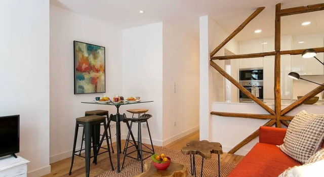 Altido Graca 1bedroom, Забронировать Отель Отели Лиссабона 3 звезды, рядом с Portas do Sol Belvedere, 3*