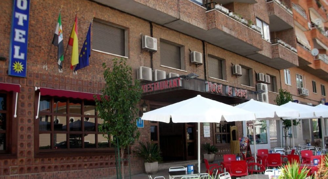 Hotel Los Kekes, Book Hotel Billige hoteller i Caceres Province