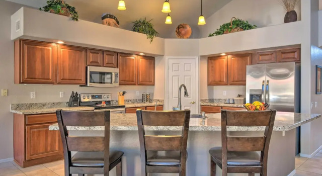 Коттедж Hot Tub & Fire Pit: Mtn-view Mesa Home!