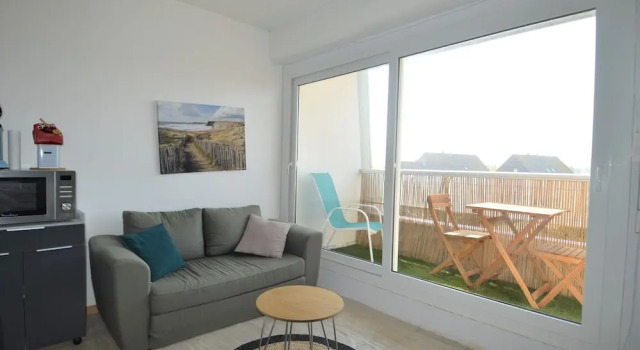 Charmant studio avec balcon à 20m de la mer, Забронировать Отель Участки высадки Нормандии Нижняя Нормандия