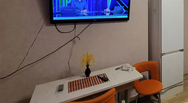 Апартаменты у аэропорта Кольцово на улице Атмосферная, Забронировать Апартаменты/квартира Отели Городского округа Екатеринбурга - Северный управленческий округ с парковкой, Парковка