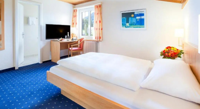 Номер Standard Hotel Bünda Davos