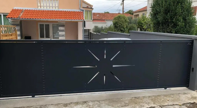 Апартаменты Katarina Apartment