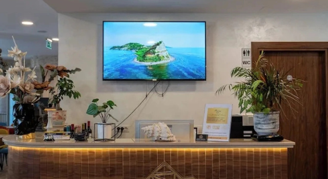 Acros Resort, Забронировать Курортный отель Отели Влёра с бассейном, Бассейн