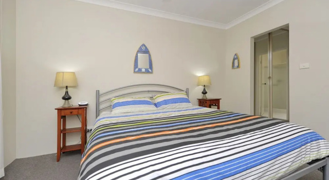 Cottage Court 10 - Nelson Bay, Забронировать Дом для отпуска Коттеджи Шол-Бей, Коттедж