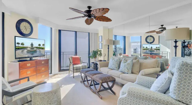 Oceanfront w/ Pool + Beach Access & Balcony View 312 B Shipwatch by Avantstay