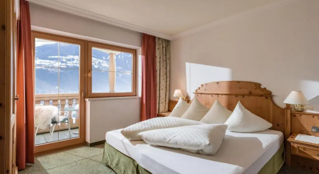 Люкс Alpin Family Resort Seetal