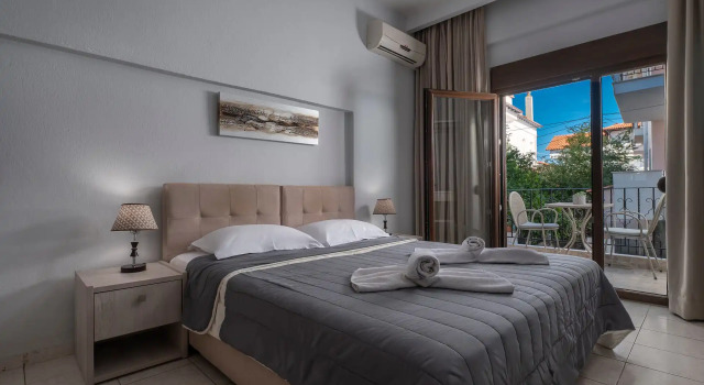 Номер Economy Adonis Hotel