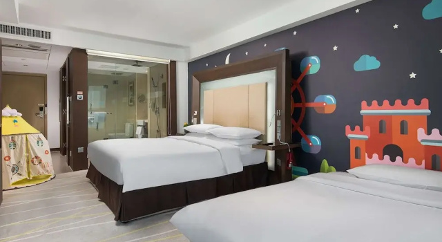 Двухместный семейный номер Superior Novotel Nanjing Central Suning