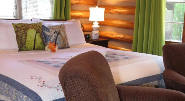 Номер Standard Tall Pines Inn