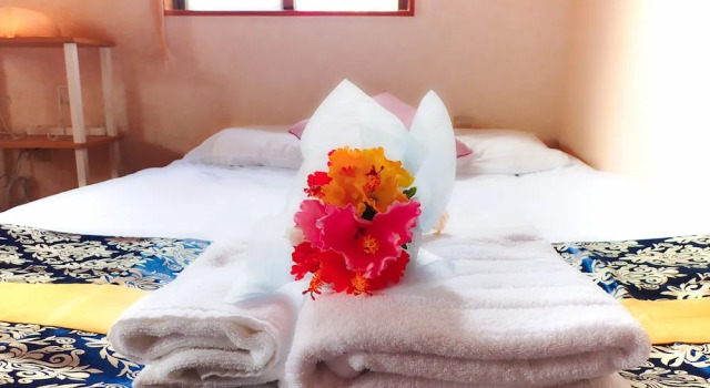 G's House, Reservar Hotel Chatan 