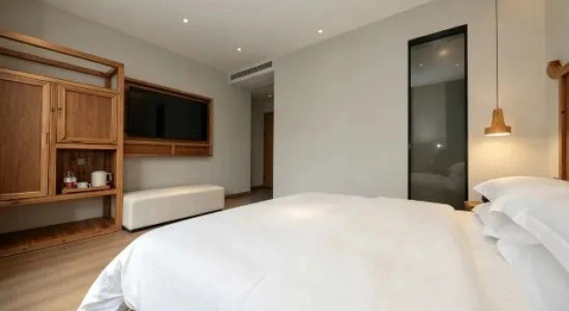 Люкс Luxury Jijing Zhaoxing Boutique Homestay (Zhaoxing Dong Village Branch)