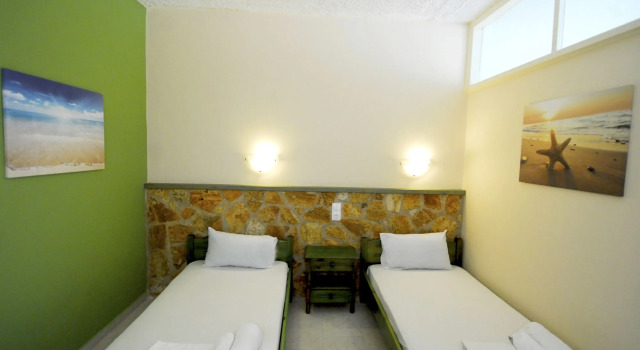 Vanessa Hotel