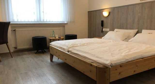Hotel Orthwein -kostenfreie Parkplätze, Забронировать Отель Отели земли Гессена 3 звезды, 3*