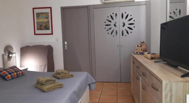 Apartment MANOU