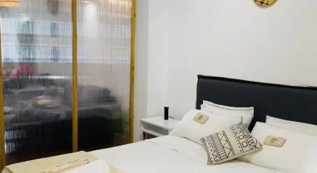 Homdwell Fine Living 1