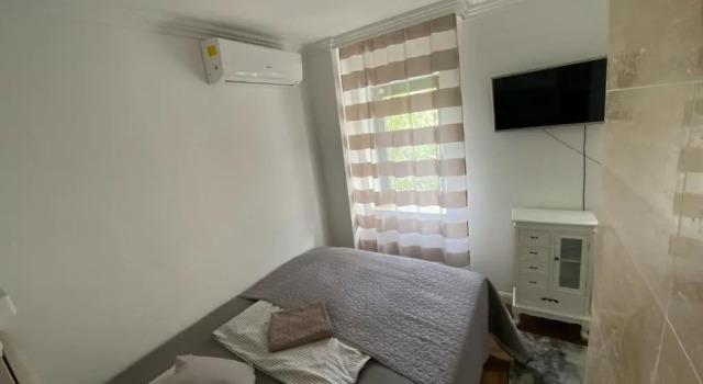 Студия Deluxe Éjjeli Bagoly Étterem és Panzió