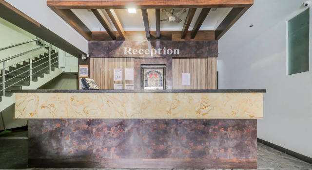 OYO 71849 Hotel Achi, Забронировать Отель Отели Тируппур с завтраком, Завтраки
