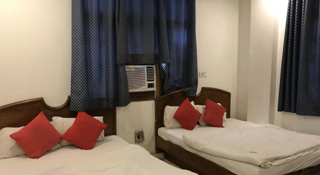 Hotel Rachna Tourist Inn, Забронировать Отель Отели Нью-Дели с завтраком, Завтраки