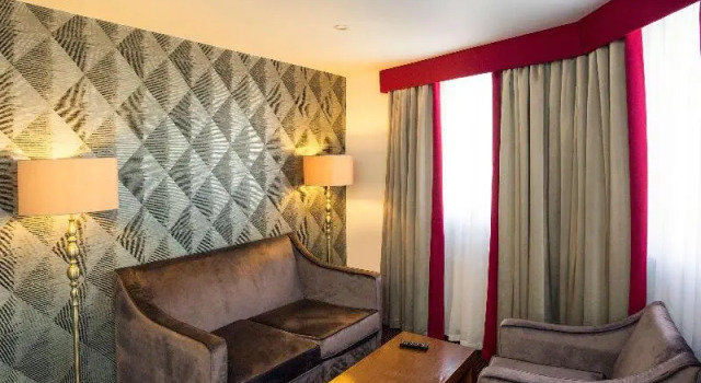 Двухместный номер Premium Mercure Doncaster Centre Danum Hotel
