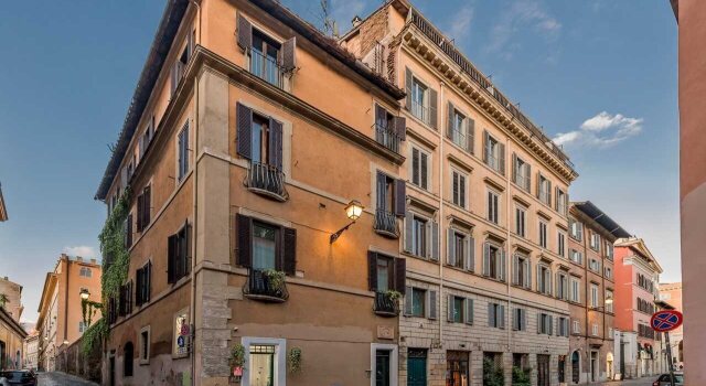 Maison Giulia, Забронировать Отель Навона Рим