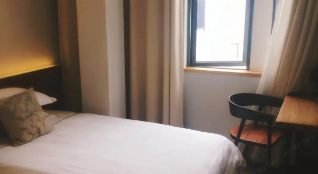 Yue Love Hotel, Забронировать Отель Отели Ханчжоу с парковкой, рядом с Bai Causeway, Парковка