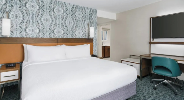 Люкс c 1 комнатой Courtyard by Marriott Orlando Downtown